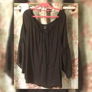 Torrid long Sleeve Peasant Top Size 2